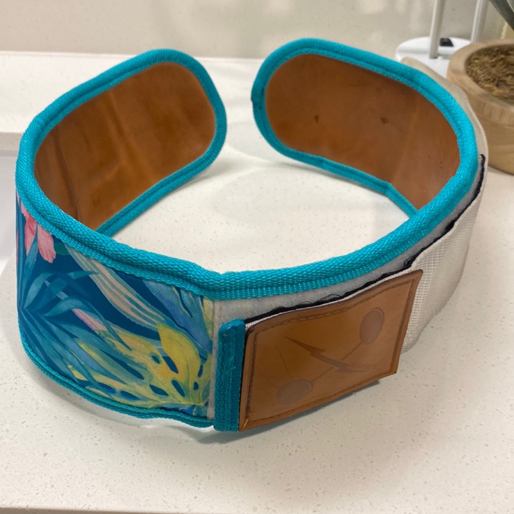 Blitz Belts Weighlifting Belt leather and velcro size 2 (see sizing in pics)